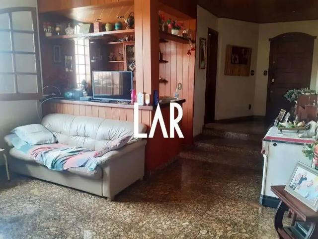 Casa / Sobrado para Venda em Belo Horizonte/MG Palmares 3 Quartos