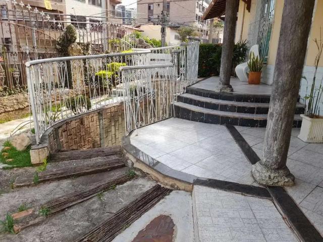 Casa / Sobrado para Venda em Belo Horizonte/MG Palmares 4 Quartos