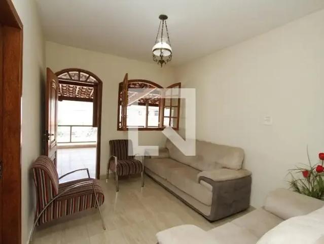 Casa / Sobrado para Venda em Belo Horizonte/MG Palmeiras 8 Quartos