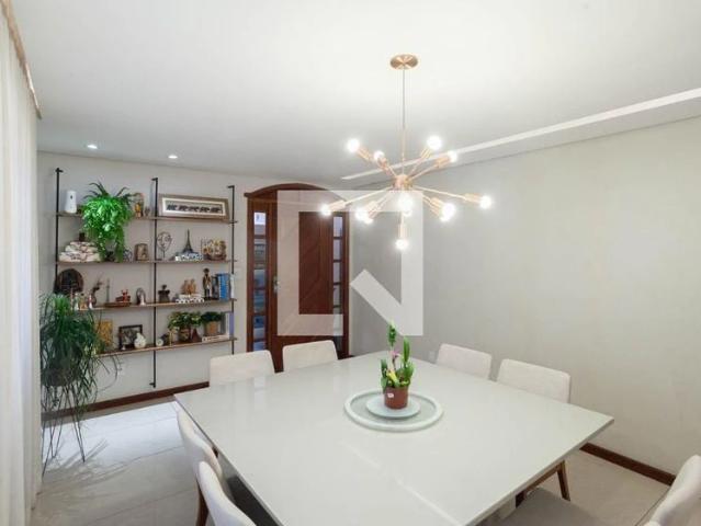 Casa / Sobrado para Venda em Belo Horizonte/MG Paquetá 3 Quartos