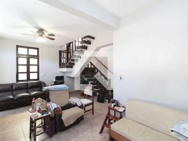 Casa / Sobrado para Venda em Belo Horizonte/MG Paquetá 3 Quartos