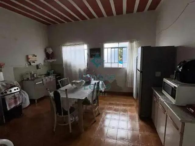 Casa / Sobrado para Venda em Belo Horizonte/MG Paraíso 6 Quartos