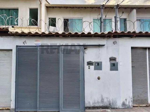 Casa / Sobrado para Venda em Belo Horizonte/MG Piratininga Venda Nova 2 Quartos