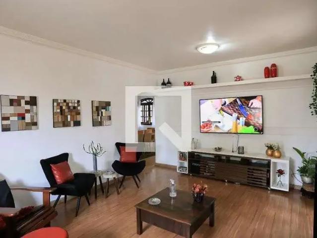 Casa / Sobrado para Venda em Belo Horizonte/MG Pirajá 4 Quartos