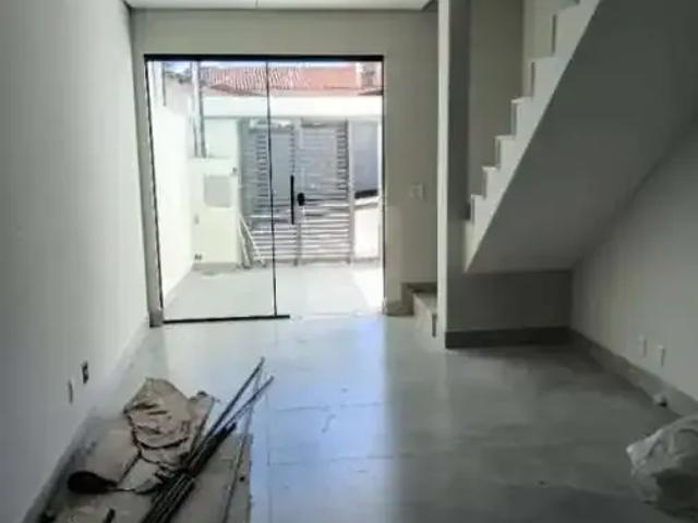 Casa / Sobrado para Venda em Belo Horizonte/MG Planalto 2 Quartos