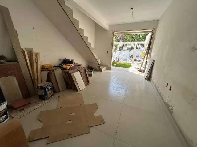Casa / Sobrado para Venda em Belo Horizonte/MG Planalto 2 Quartos
