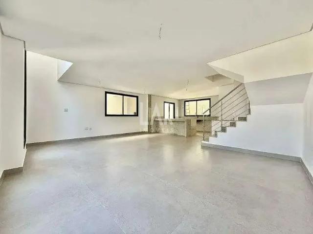 Casa / Sobrado para Venda em Belo Horizonte/MG Planalto 3 Quartos