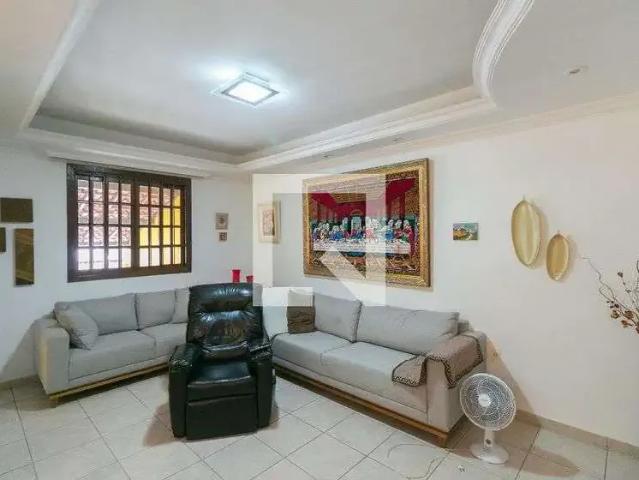 Casa / Sobrado para Venda em Belo Horizonte/MG Planalto 3 Quartos