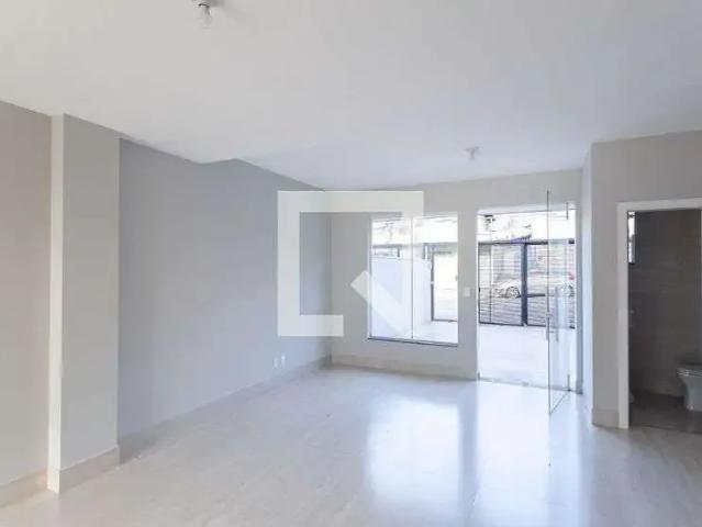 Casa / Sobrado para Venda em Belo Horizonte/MG Planalto 3 Quartos