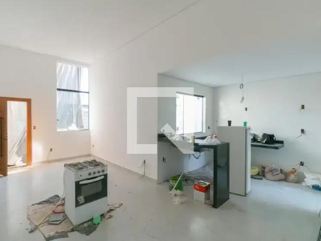 Casa / Sobrado para Venda em Belo Horizonte/MG Planalto 3 Quartos