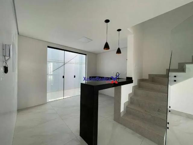 Casa / Sobrado para Venda em Belo Horizonte/MG Planalto 3 Quartos