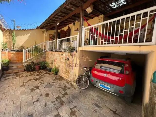 Casa / Sobrado para Venda em Belo Horizonte/MG Planalto 3 Quartos