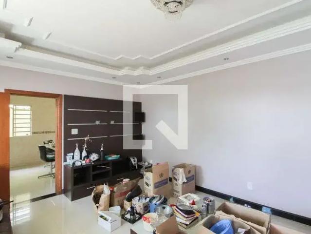 Casa / Sobrado para Venda em Belo Horizonte/MG Planalto 3 Quartos
