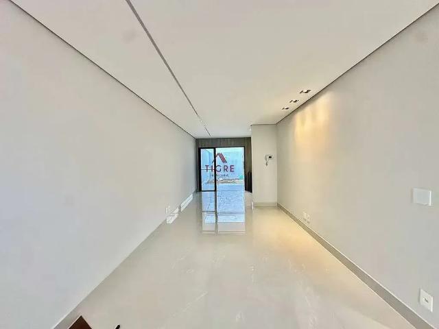 Casa / Sobrado para Venda em Belo Horizonte/MG Planalto 3 Quartos