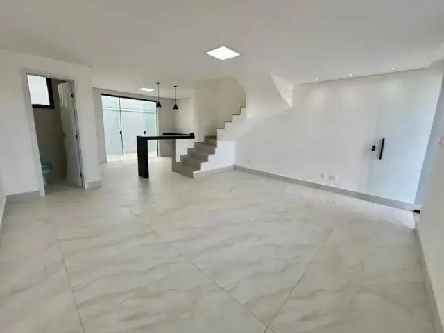 Casa / Sobrado para Venda em Belo Horizonte/MG Planalto 3 Quartos