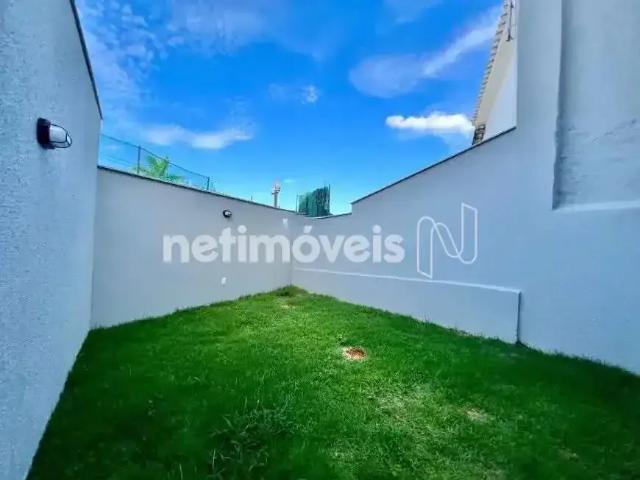 Casa / Sobrado para Venda em Belo Horizonte/MG Planalto 3 Quartos