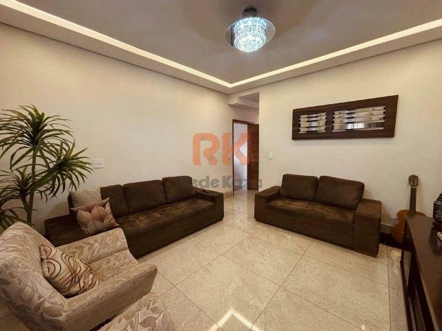 Casa / Sobrado para Venda em Belo Horizonte/MG Planalto 4 Quartos