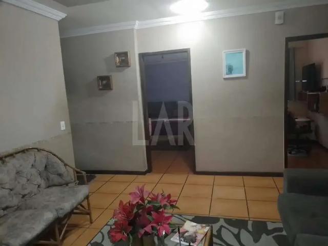 Casa / Sobrado para Venda em Belo Horizonte/MG Planalto 5 Quartos