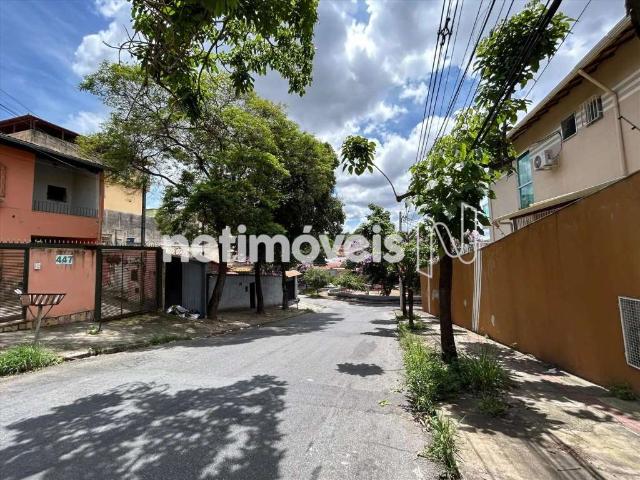 Casa / Sobrado para Venda em Belo Horizonte/MG Planalto 2 Quartos