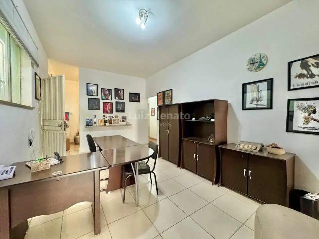 Casa / Sobrado para Venda em Belo Horizonte/MG Prado 4 Quartos