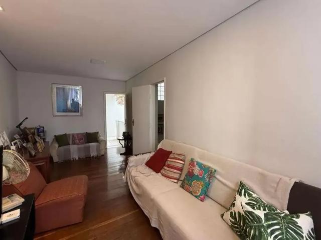Casa / Sobrado para Venda em Belo Horizonte/MG Prado 4 Quartos