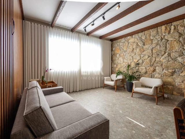 Casa / Sobrado para Venda em Belo Horizonte/MG Prado 4 Quartos
