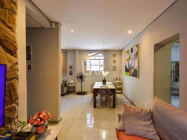 Casa / Sobrado para Venda em Belo Horizonte/MG Prado 5 Quartos