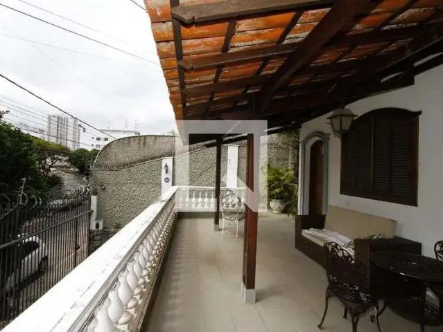 Casa / Sobrado para Venda em Belo Horizonte/MG Prado 6 Quartos