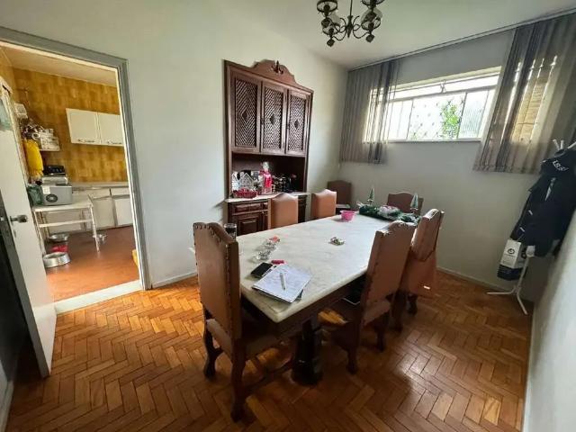 Casa / Sobrado para Venda em Belo Horizonte/MG Prado 7 Quartos