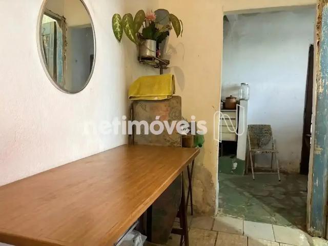 Casa / Sobrado para Venda em Belo Horizonte/MG Primeiro de Maio 2 Quartos