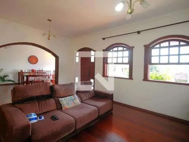Casa / Sobrado para Venda em Belo Horizonte/MG Renascença 3 Quartos