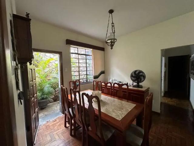 Casa / Sobrado para Venda em Belo Horizonte/MG Renascença 3 Quartos