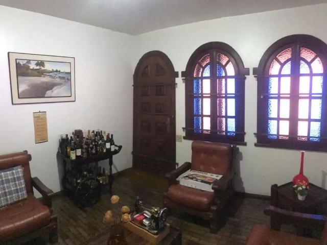 Casa / Sobrado para Venda em Belo Horizonte/MG Renascença 6 Quartos