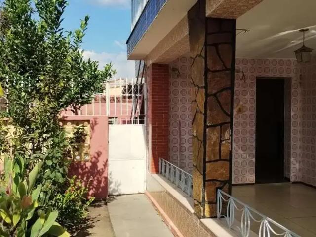 Casa / Sobrado para Venda em Belo Horizonte/MG Renascença 6 Quartos