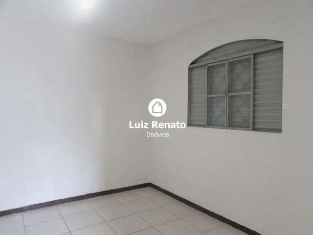 Casa / Sobrado para Venda em Belo Horizonte/MG Renascença 6 Quartos