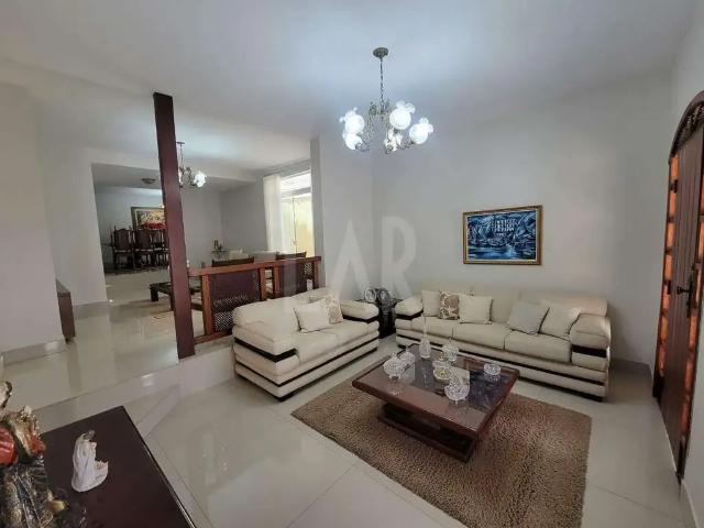 Casa / Sobrado para Venda em Belo Horizonte/MG São Bento 4 Quartos