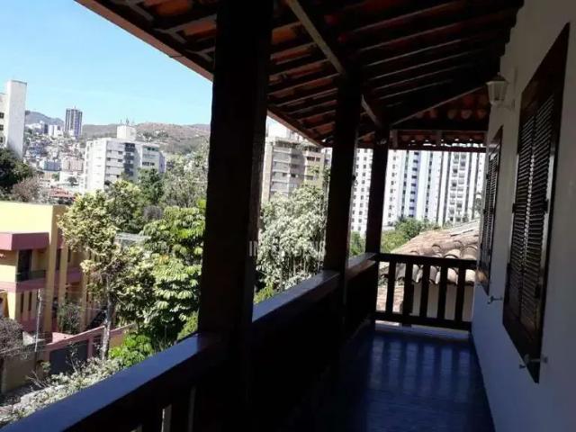 Casa / Sobrado para Venda em Belo Horizonte/MG São Bento 4 Quartos