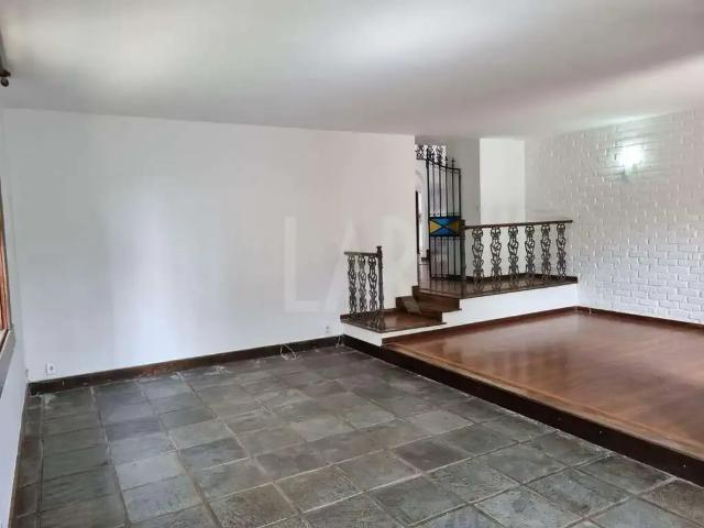 Casa / Sobrado para Venda em Belo Horizonte/MG São Bento 4 Quartos