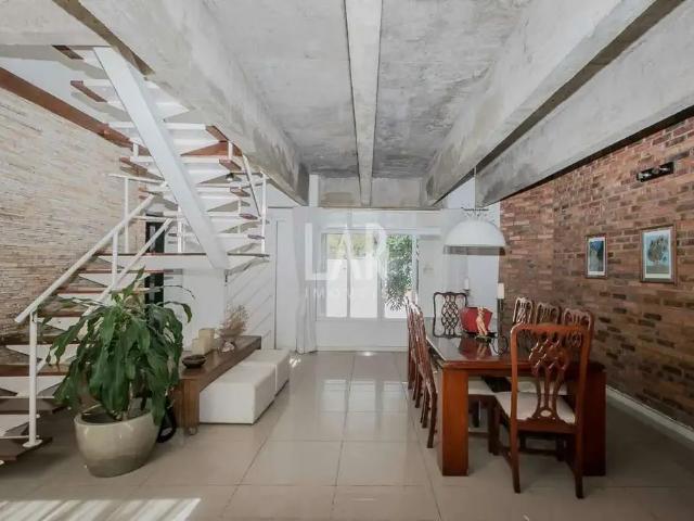 Casa / Sobrado para Venda em Belo Horizonte/MG São Bento 4 Quartos