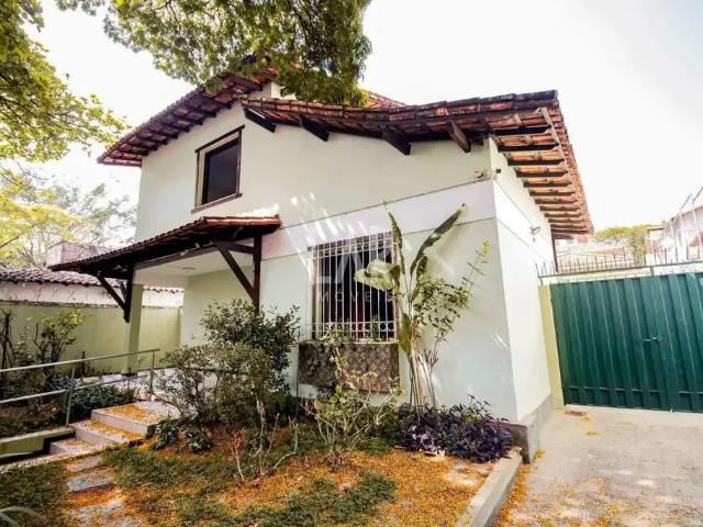 Casa / Sobrado para Venda em Belo Horizonte/MG São Bento 4 Quartos