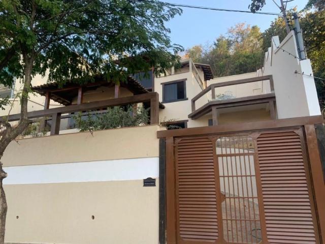 Casa / Sobrado para Venda em Belo Horizonte/MG São Bento 5 Quartos
