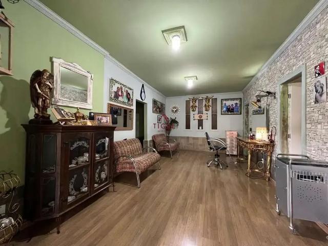 Casa / Sobrado para Venda em Belo Horizonte/MG São Bernardo 6 Quartos
