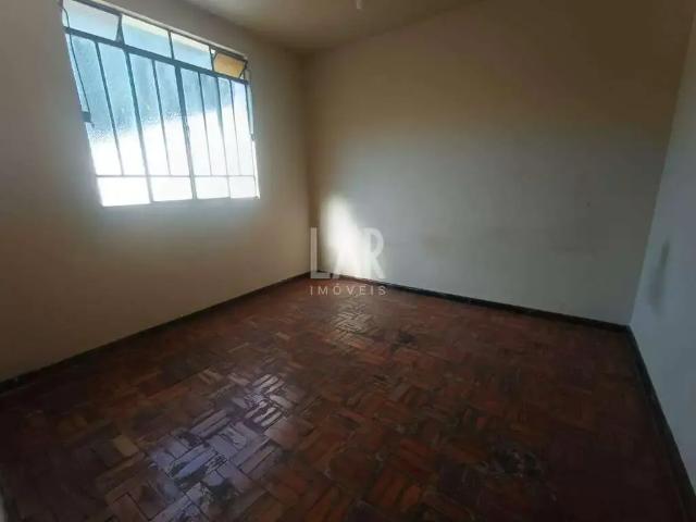 Casa / Sobrado para Venda em Belo Horizonte/MG São Cristóvão 4 Quartos