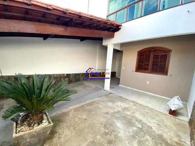 Casa / Sobrado para Venda em Belo Horizonte/MG São João Batista 3 Quartos