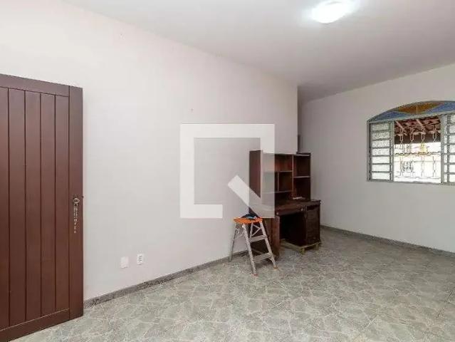 Casa / Sobrado para Venda em Belo Horizonte/MG São João Batista 3 Quartos