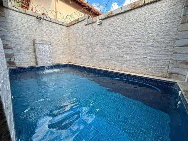 Casa / Sobrado para Venda em Belo Horizonte/MG São João Batista 3 Quartos