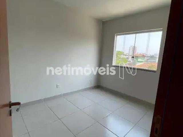 Casa / Sobrado para Venda em Belo Horizonte/MG São João Batista 3 Quartos