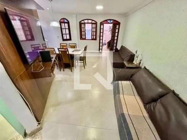 Casa / Sobrado para Venda em Belo Horizonte/MG São João Batista 3 Quartos