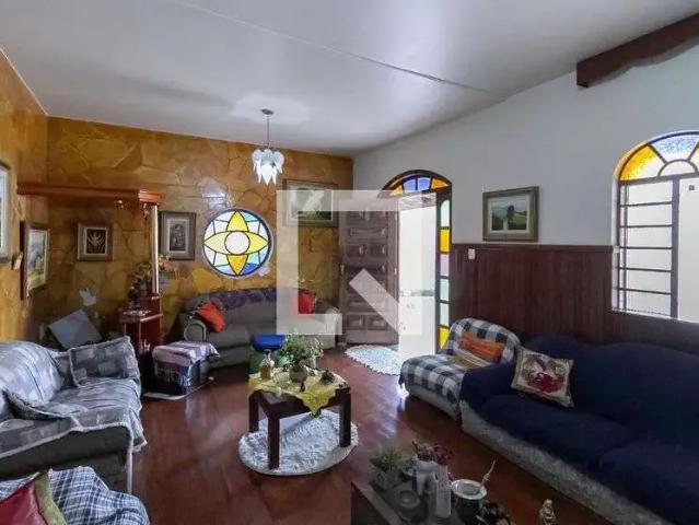 Casa / Sobrado para Venda em Belo Horizonte/MG São João Batista 3 Quartos