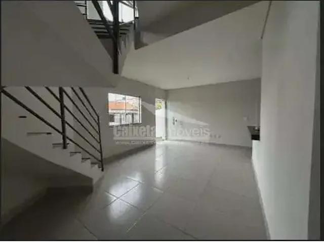 Casa / Sobrado para Venda em Belo Horizonte/MG São João Batista 3 Quartos